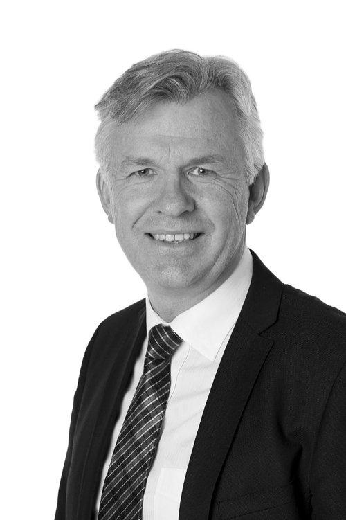 Reynir Karlsson, Hæstaréttarlögmaður at AM Praxis